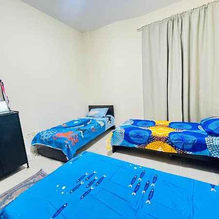 Dubai Hostel ภายนอก รูปภาพ