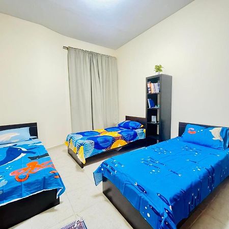 Dubai Hostel ภายนอก รูปภาพ