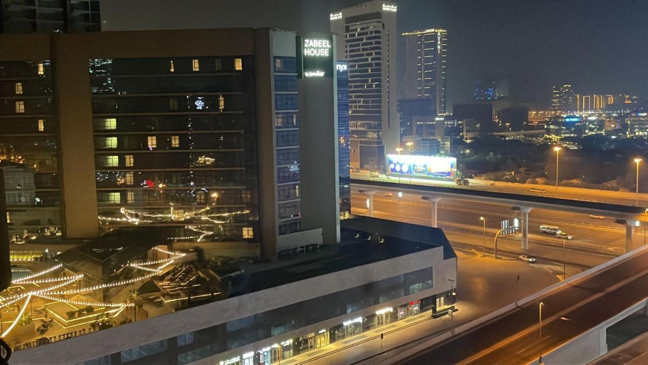 Dubai Hostel ภายนอก รูปภาพ